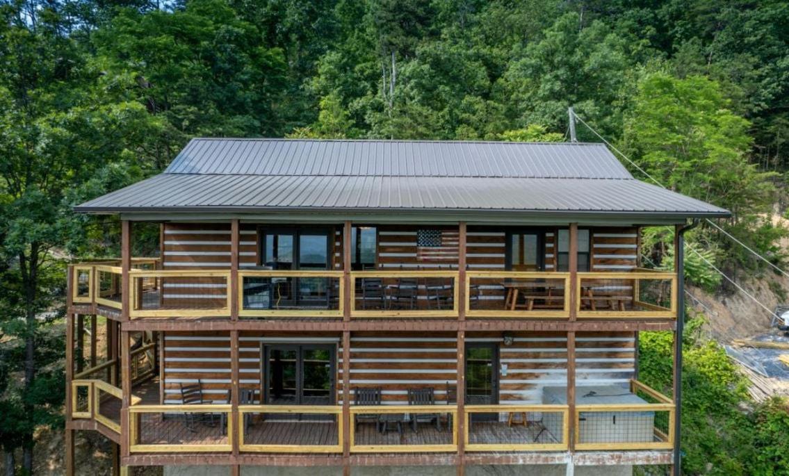 Smoky View With A Twist Villa พิเจนฟอร์จ ภายนอก รูปภาพ