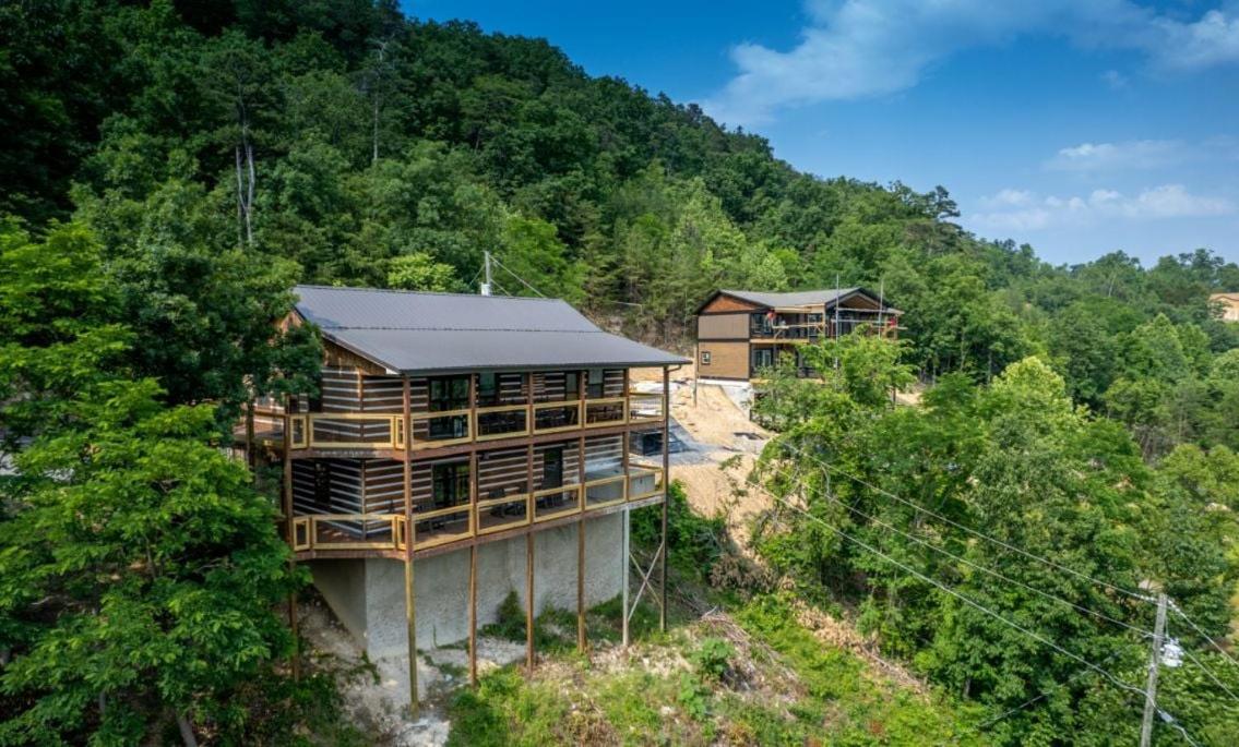Smoky View With A Twist Villa พิเจนฟอร์จ ภายนอก รูปภาพ